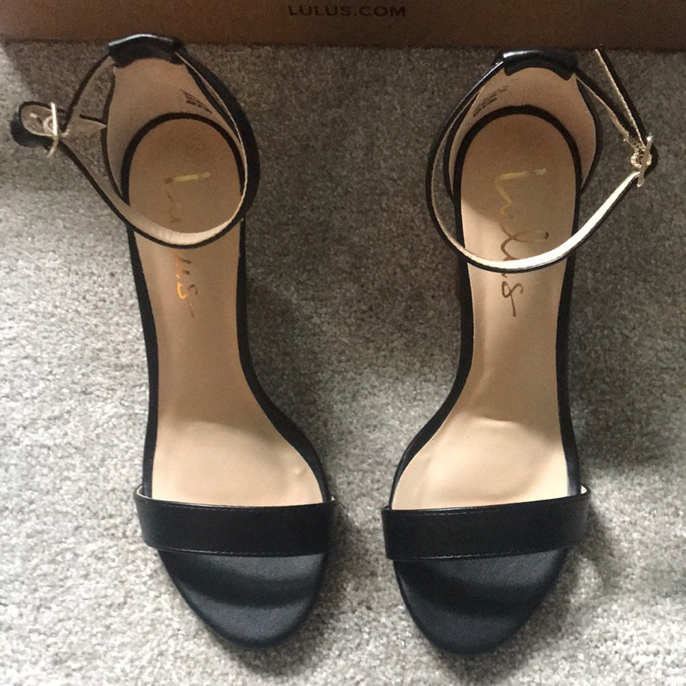 BRAND NEW HEELS!